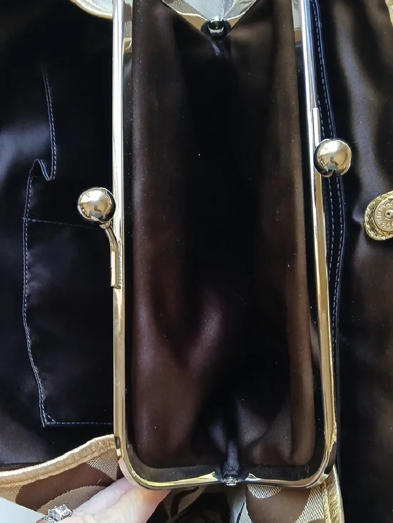 Coach Signature Brown Canvas Tote with Kiss Lock - Picture 6 of 7